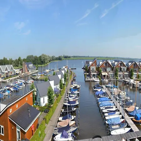 Botel Houseboat At Marina With Views Uitgeest